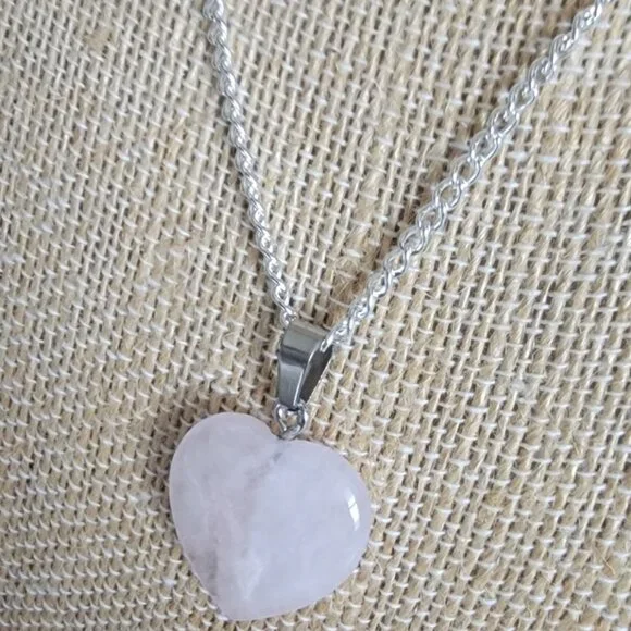 Rose Quartz Heart Shaped Necklace - Picture 3 of 4